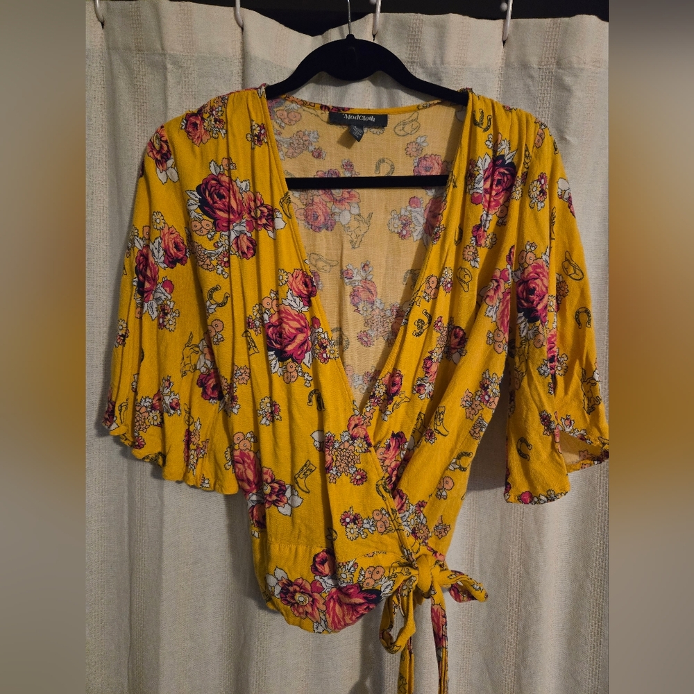 ModCloth Wrap Top, L, Yellow